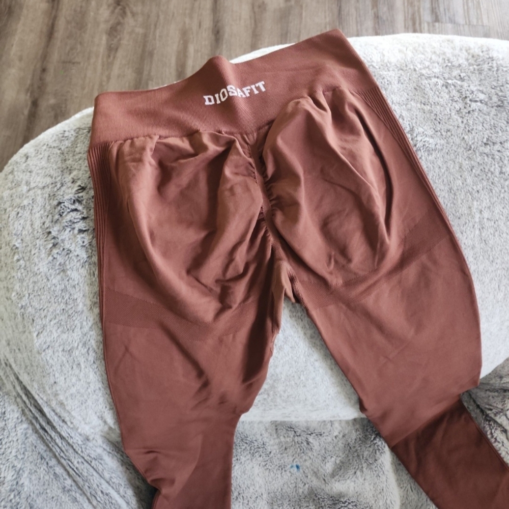 Gray Leggings - image 6